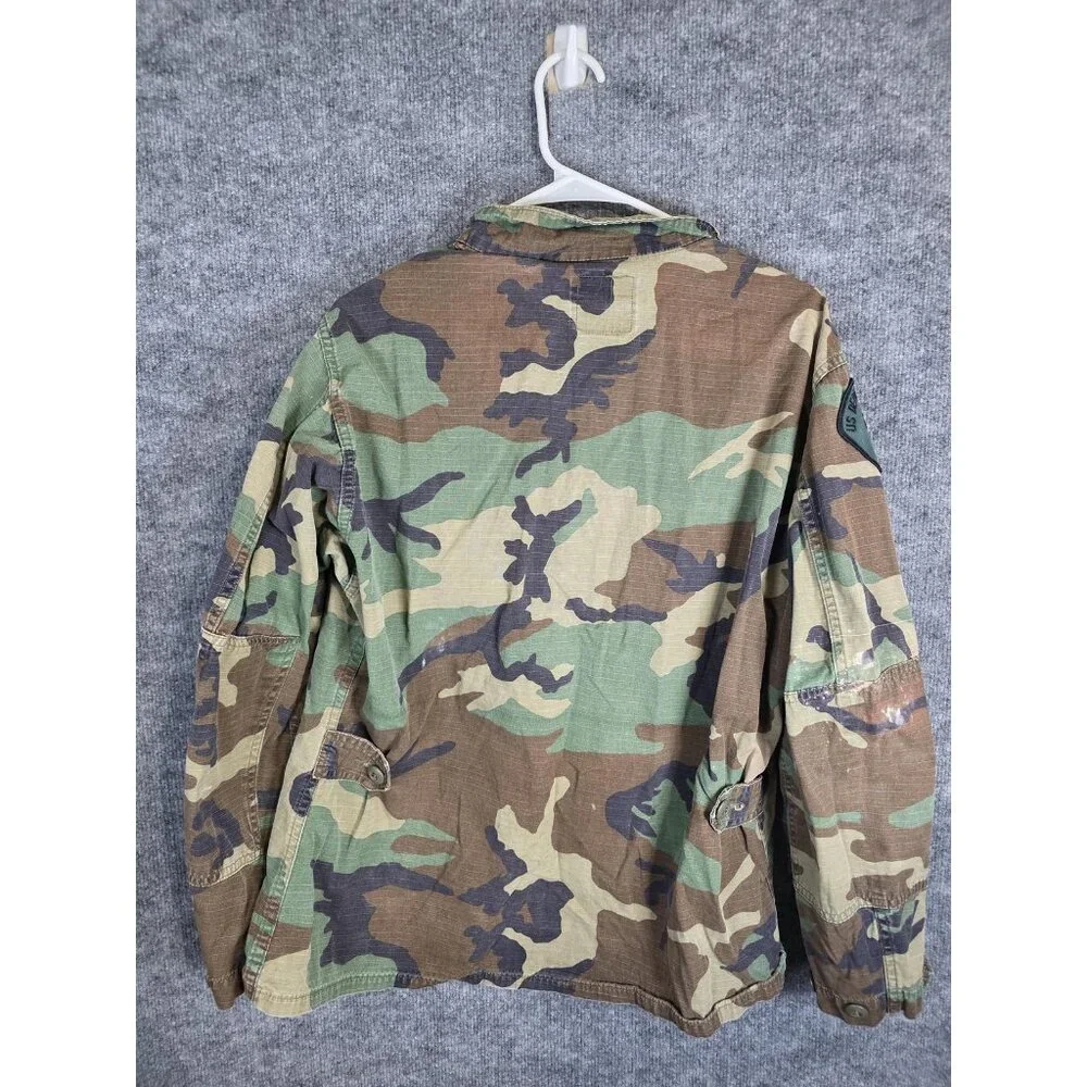 Vintage US Army Jacket Mens Medium Short Woodland Camo Military Coat 80s 90s - Picture 3 of 7